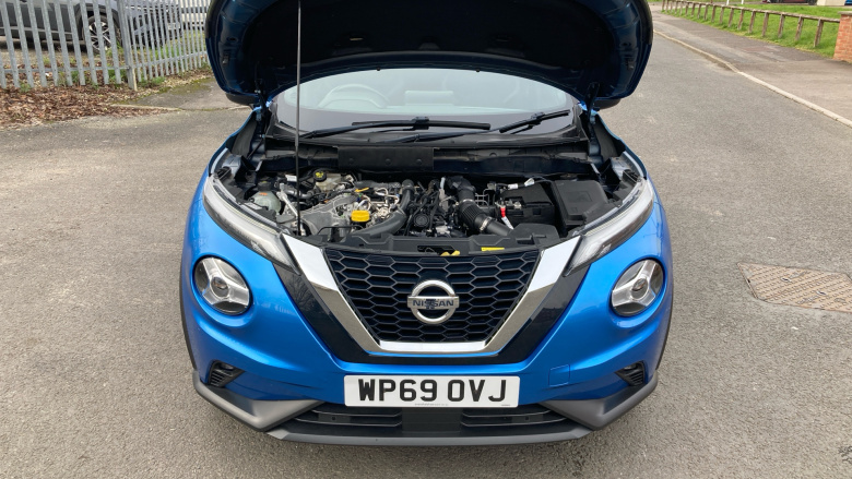 Nissan Juke 1.0 DiG-T N-Connecta 5dr DCT Petrol Hatchback